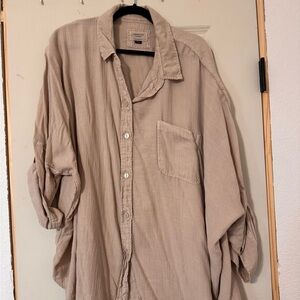 American Eagle button down